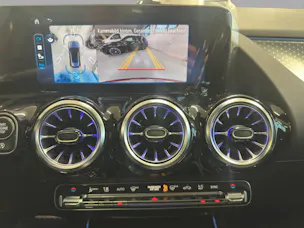MERCEDES-BENZ GLA 220d 4Matic 8G-DCTSwiss Star