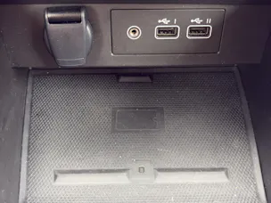 RENAULT Clio 1.6 E-Tech Techno