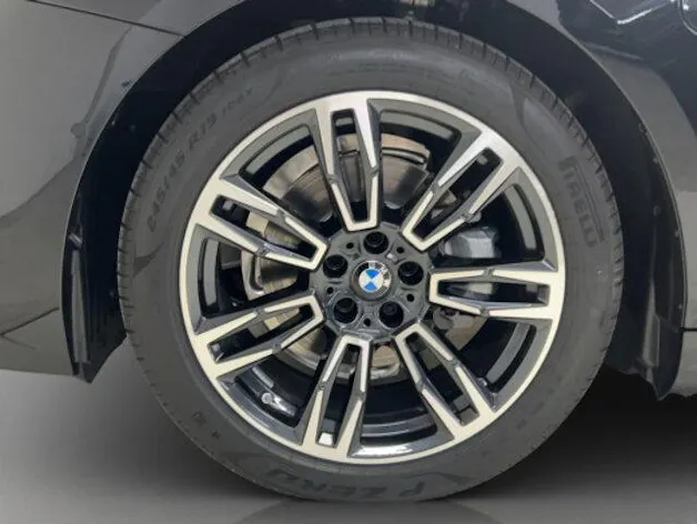 BMW 5er Reihe G61 Touring 530e xDrive