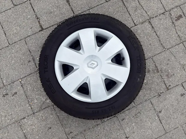 RENAULT Clio 0.9 12V Zen