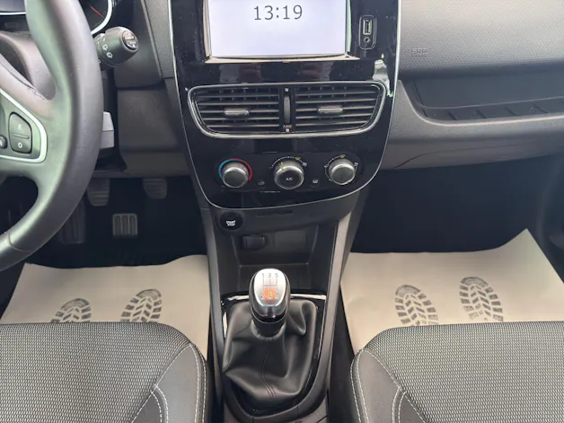 RENAULT Clio 0.9 12V Zen