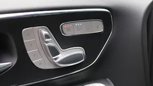 MERCEDES-BENZ V 300 d AVANTGARDE 3200mm K