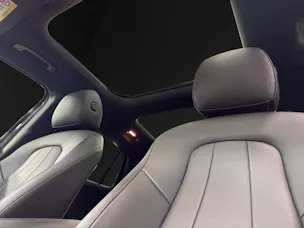 MERCEDES-BENZ EQA 300 4Matic