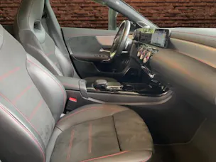 MERCEDES-BENZ CLA SB 250 AMG Line 4M 7G