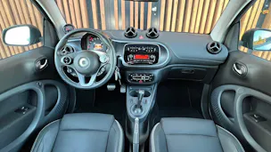 SMART FORTWO BRABUS XCLUSIVE TWINMATIC l 109 PS