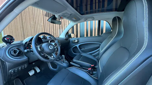 SMART FORTWO BRABUS XCLUSIVE TWINMATIC l 109 PS