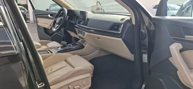 AUDI Q5 55 TFSI e quattro
