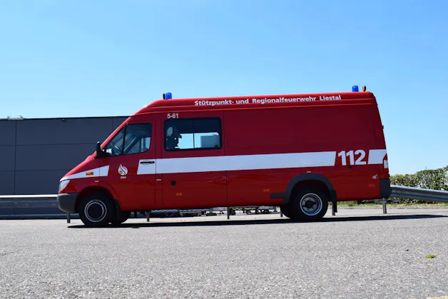 MERCEDES-BENZ SPRINTER 416 CDI DUO AUTOMATIK FEUERWEHR l 156 PS