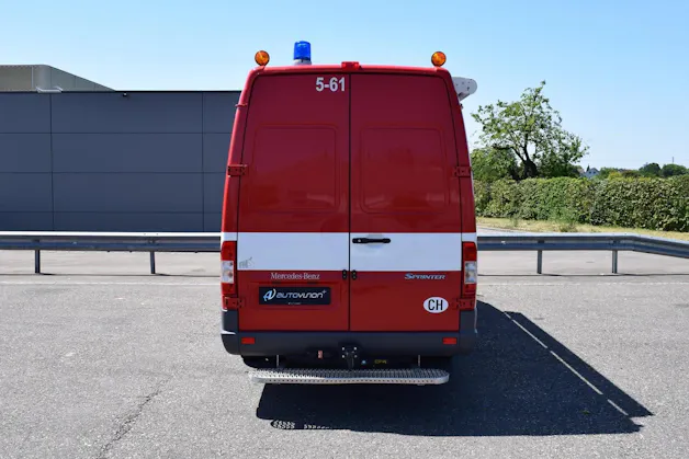 MERCEDES-BENZ SPRINTER 416 CDI DUO AUTOMATIK FEUERWEHR l 156 PS