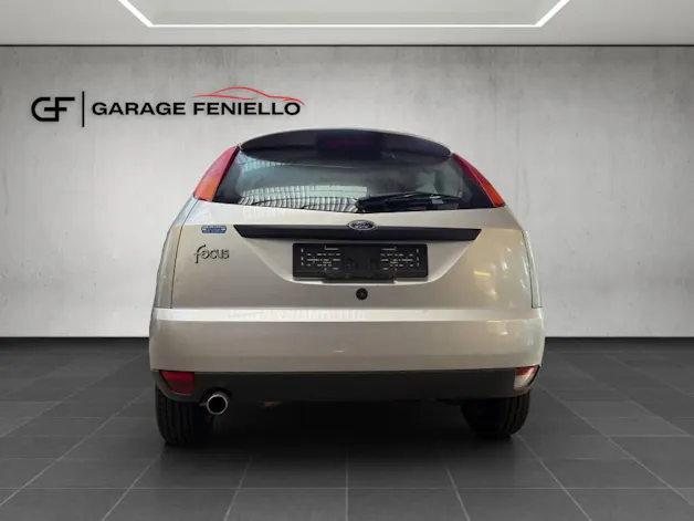 FORD Focus 2.0i 16V Trend