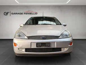 FORD Focus 2.0i 16V Trend