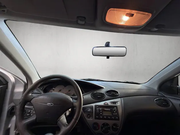 FORD Focus 2.0i 16V Trend