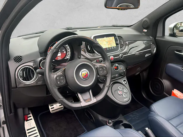 FIAT 695C 1.4 16V Turbo Abarth Rivale Dualogic