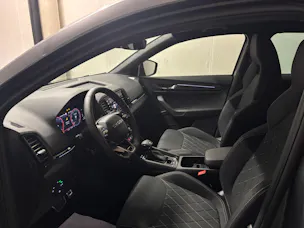 SKODA Karoq 2.0 TSI SportLine 4x4 DSG **Modell 2027**