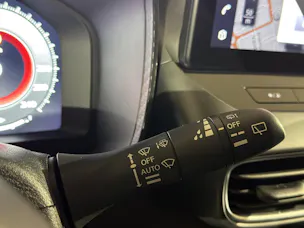 NISSAN Juke 1.6 FHEV N-Connecta