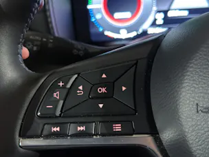 NISSAN Juke 1.6 FHEV N-Connecta