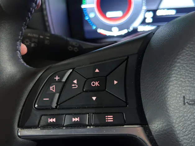NISSAN Juke 1.6 FHEV N-Connecta