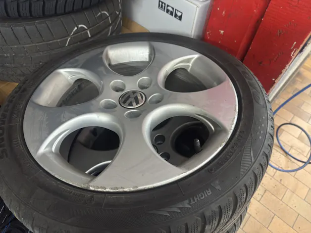 VW Golf 2.0 TSI GTI