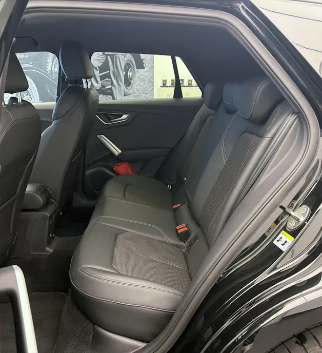 AUDI Q2 35 TDI S line quattro S-tronic