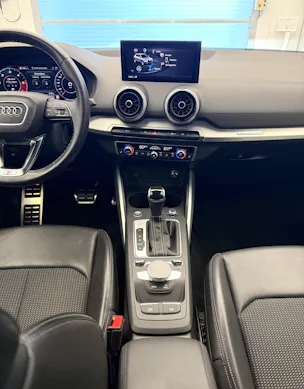 AUDI Q2 35 TDI S line quattro S-tronic