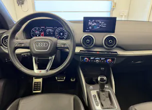 AUDI Q2 35 TDI S line quattro S-tronic