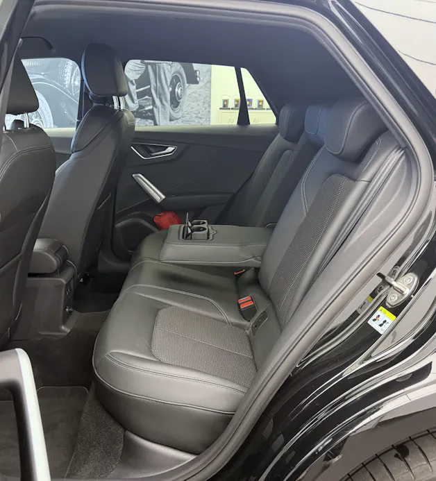 AUDI Q2 35 TDI S line quattro S-tronic