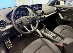 AUDI Q2 35 TDI S line quattro S-tronic