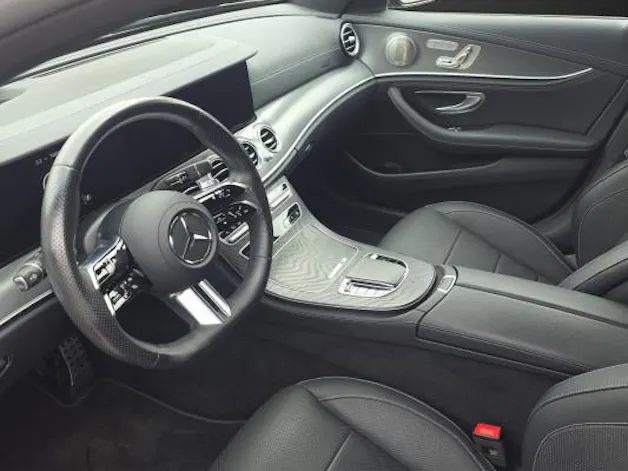 MERCEDES-BENZ E 220 d 4Matic