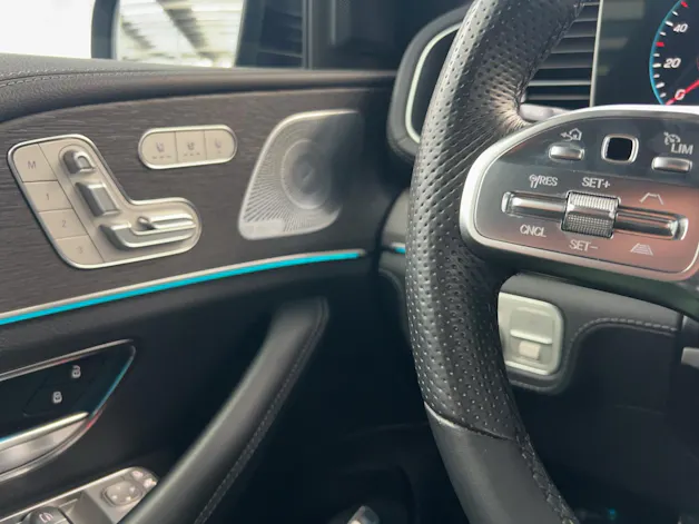 MERCEDES-BENZ GLE 450 4Matic AMG Line 9G-Tronic