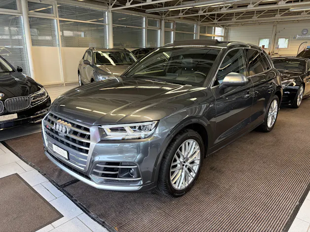 AUDI SQ5 3.0 TFSI quattro | CH | Panorama | Assis. Stadt+Park+Tour | Matrix LED | B&O | Luftfederung | S-Sportsitz Rautensteppung |