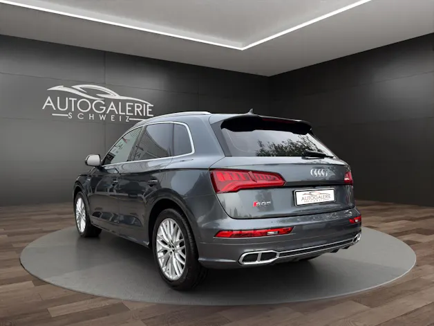 AUDI SQ5 3.0 TFSI quattro | CH | Panorama | Assis. Stadt+Park+Tour | Matrix LED | B&O | Luftfederung | S-Sportsitz Rautensteppung |