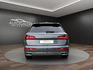 AUDI SQ5 3.0 TFSI quattro | CH | Panorama | Assis. Stadt+Park+Tour | Matrix LED | B&O | Luftfederung | S-Sportsitz Rautensteppung |