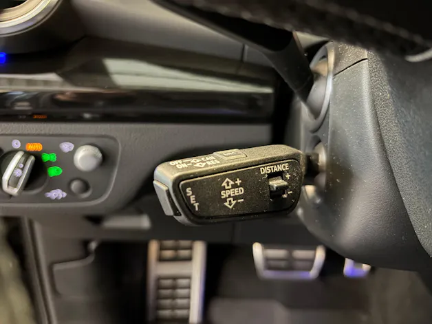 AUDI SQ5 3.0 TFSI quattro | CH | Panorama | Assis. Stadt+Park+Tour | Matrix LED | B&O | Luftfederung | S-Sportsitz Rautensteppung |