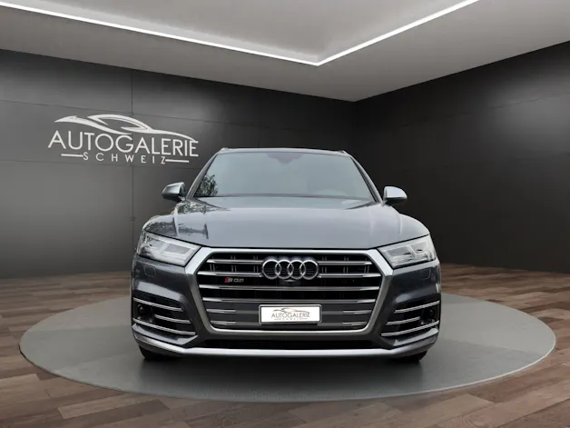 AUDI SQ5 3.0 TFSI quattro | CH | Panorama | Assis. Stadt+Park+Tour | Matrix LED | B&O | Luftfederung | S-Sportsitz Rautensteppung |