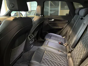 AUDI SQ5 3.0 TFSI quattro | CH | Panorama | Assis. Stadt+Park+Tour | Matrix LED | B&O | Luftfederung | S-Sportsitz Rautensteppung |