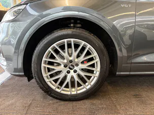 AUDI SQ5 3.0 TFSI quattro | CH | Panorama | Assis. Stadt+Park+Tour | Matrix LED | B&O | Luftfederung | S-Sportsitz Rautensteppung |