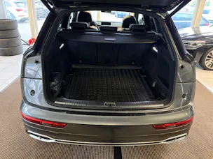 AUDI SQ5 3.0 TFSI quattro | CH | Panorama | Assis. Stadt+Park+Tour | Matrix LED | B&O | Luftfederung | S-Sportsitz Rautensteppung |