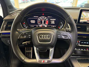 AUDI SQ5 3.0 TFSI quattro | CH | Panorama | Assis. Stadt+Park+Tour | Matrix LED | B&O | Luftfederung | S-Sportsitz Rautensteppung |