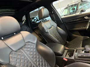 AUDI SQ5 3.0 TFSI quattro | CH | Panorama | Assis. Stadt+Park+Tour | Matrix LED | B&O | Luftfederung | S-Sportsitz Rautensteppung |