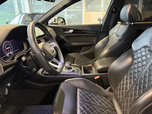 AUDI SQ5 3.0 TFSI quattro | CH | Panorama | Assis. Stadt+Park+Tour | Matrix LED | B&O | Luftfederung | S-Sportsitz Rautensteppung |