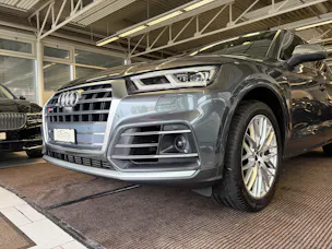 AUDI SQ5 3.0 TFSI quattro | CH | Panorama | Assis. Stadt+Park+Tour | Matrix LED | B&O | Luftfederung | S-Sportsitz Rautensteppung |
