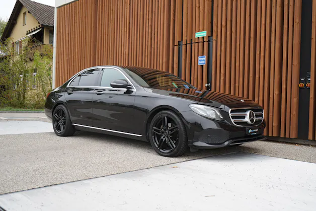 MERCEDES-BENZ E 200 AVANTGARDE 9G-TRONIC l 184 PS