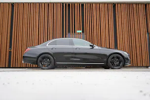 MERCEDES-BENZ E 200 AVANTGARDE 9G-TRONIC l 184 PS
