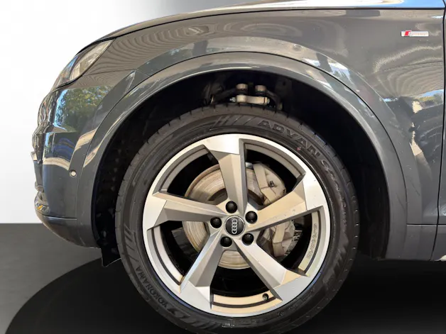 AUDI Q5 2.0 TFSI sport quattro