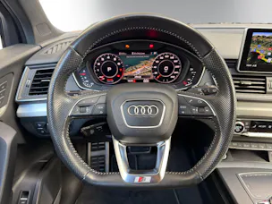 AUDI Q5 2.0 TFSI sport quattro