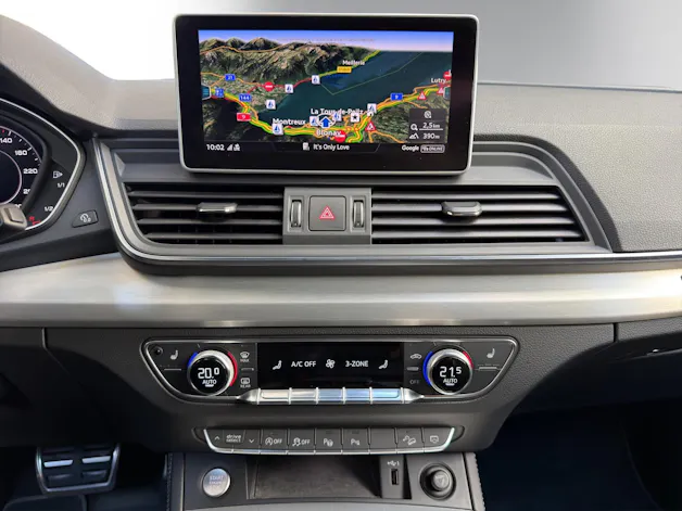 AUDI Q5 2.0 TFSI sport quattro