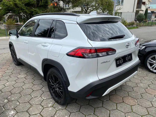 Toyota Corolla Cross 2.0 Trend e-CVT