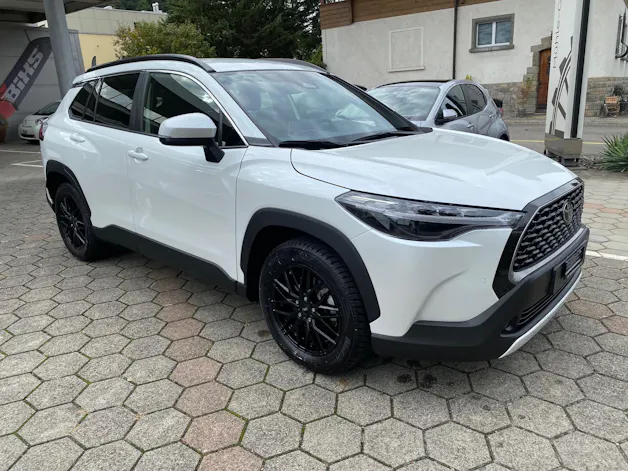Toyota Corolla Cross 2.0 Trend e-CVT