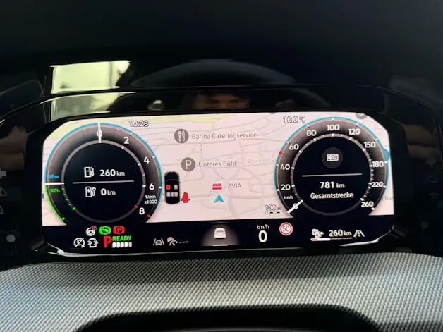 VW Golf GTE 1.5 TSI eHybrid 272 PS *** TOPAUSSTATTUNG MIT 5 JAHRE VW WERKSGARANTIE ***