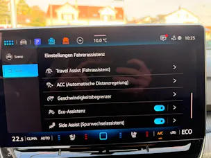 VW Golf GTE 1.5 TSI eHybrid 272 PS *** TOPAUSSTATTUNG MIT 5 JAHRE VW WERKSGARANTIE ***